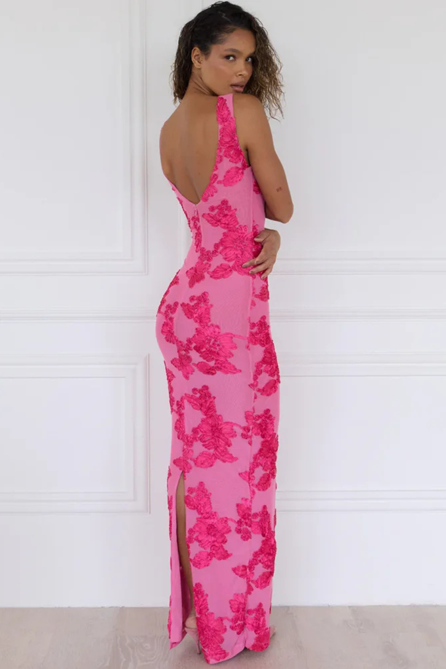 Amara Flowing Maxi Dress