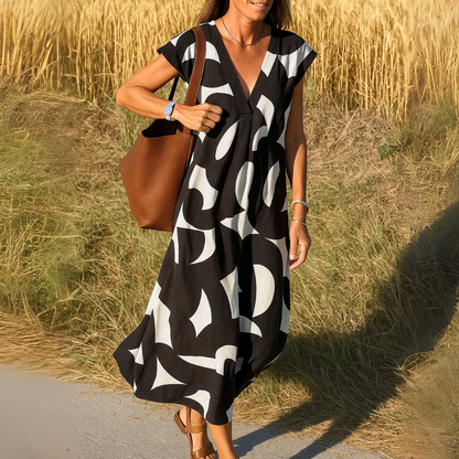 Valérie Flowy Summer Dress