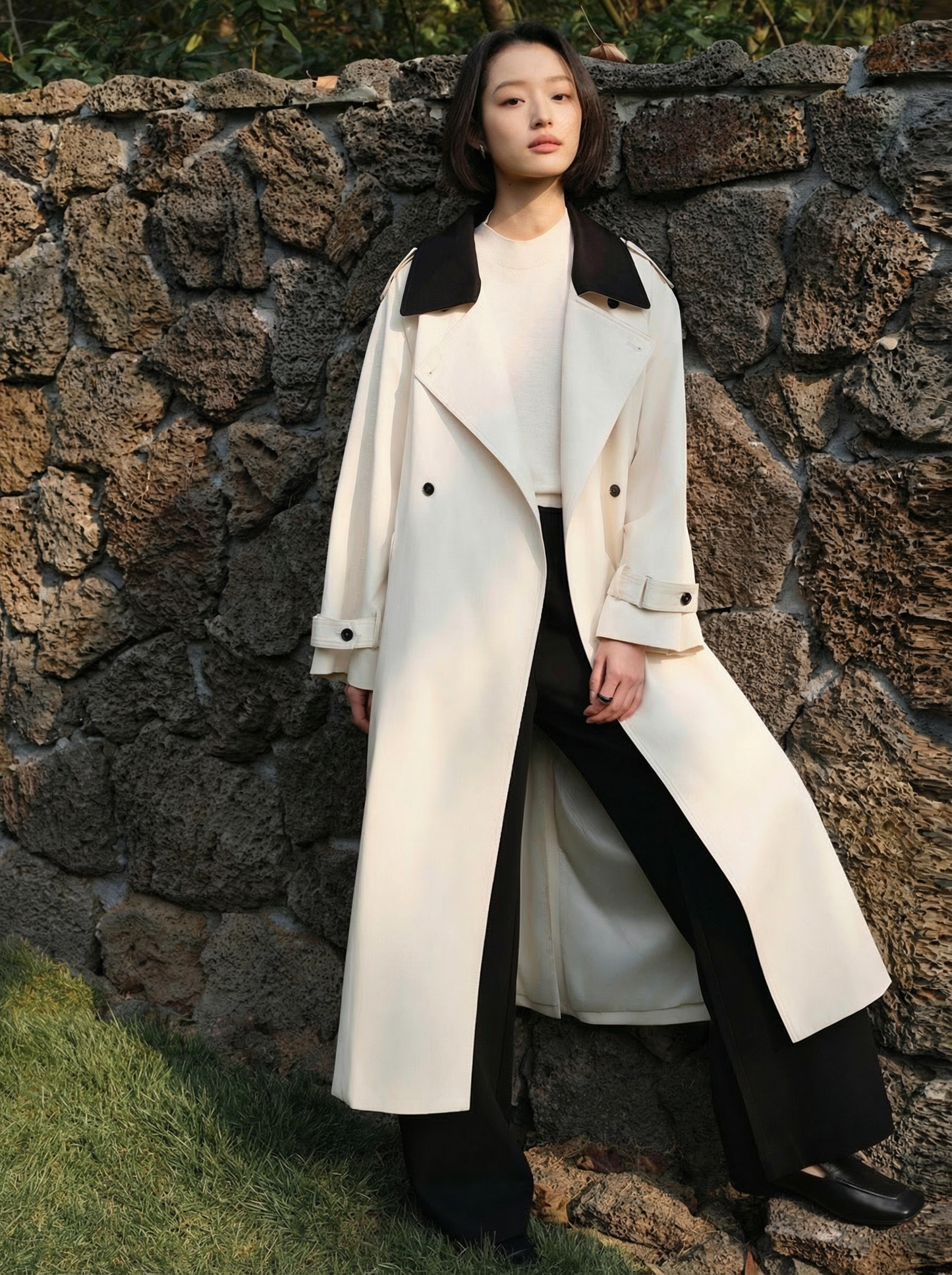 Claudette Contrast Collar Trench Coat - Beige Gray Front