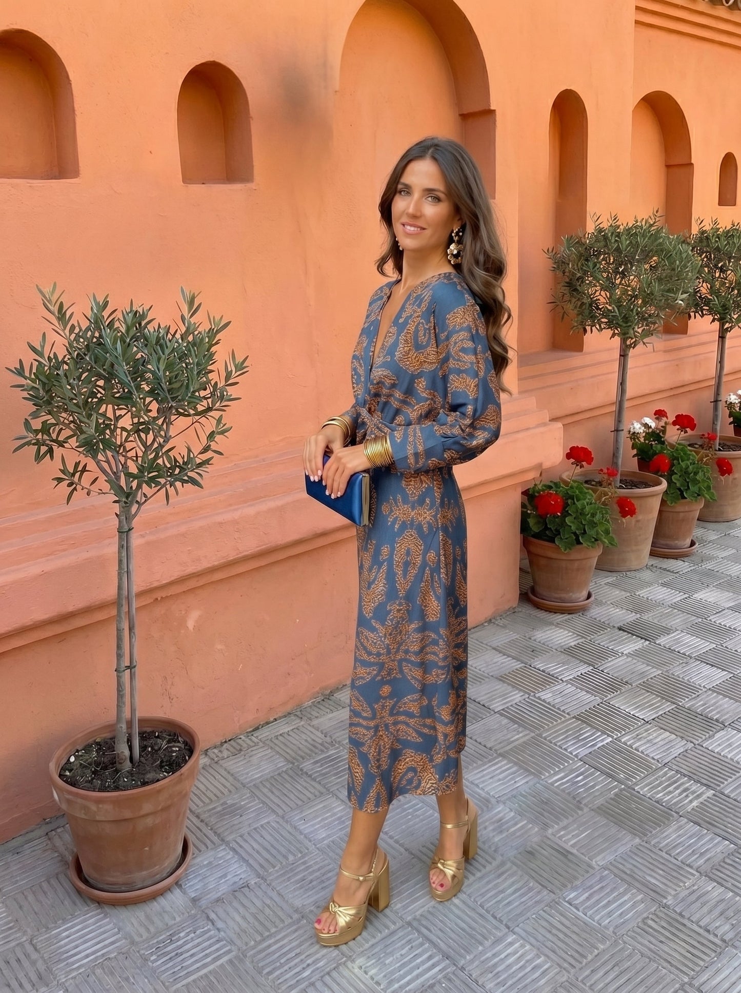 Silvia Artistic Print V-Neck Long Sleeve Midi Dress